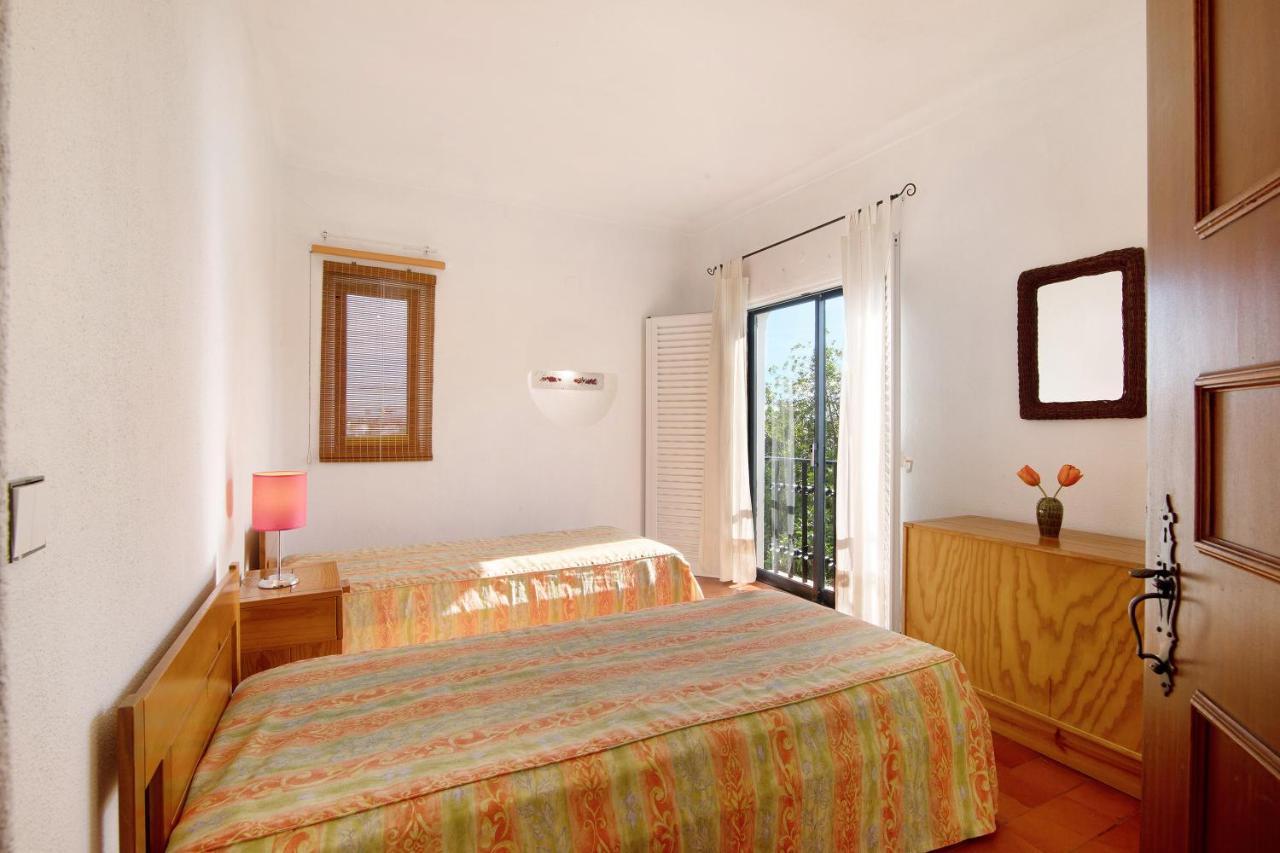 Apartamento Vila Mourisca Porches  Eksteriør billede