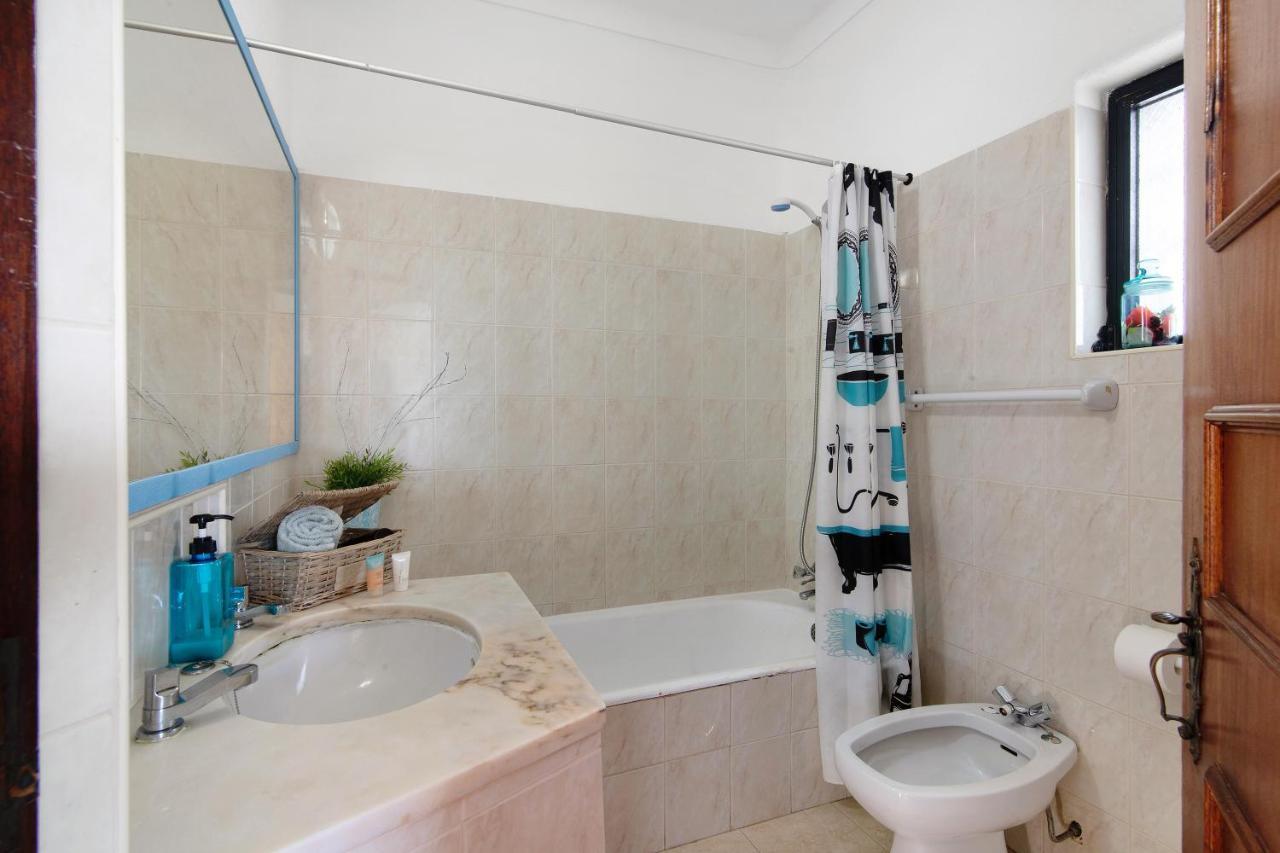 Apartamento Vila Mourisca Porches  Eksteriør billede